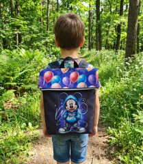 Dětský batoh s motivem Mickey Mouse