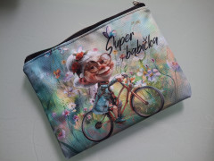 Mini kapsička 2v1: Organizér na drobnosti i obal na nákupní tašku - super babička