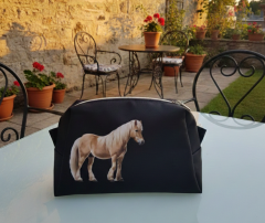 Dámská kosmetická taška -kůň
