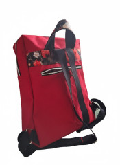 Designový nepromokavý batoh – Rozkvetlé vlčí máky (2)